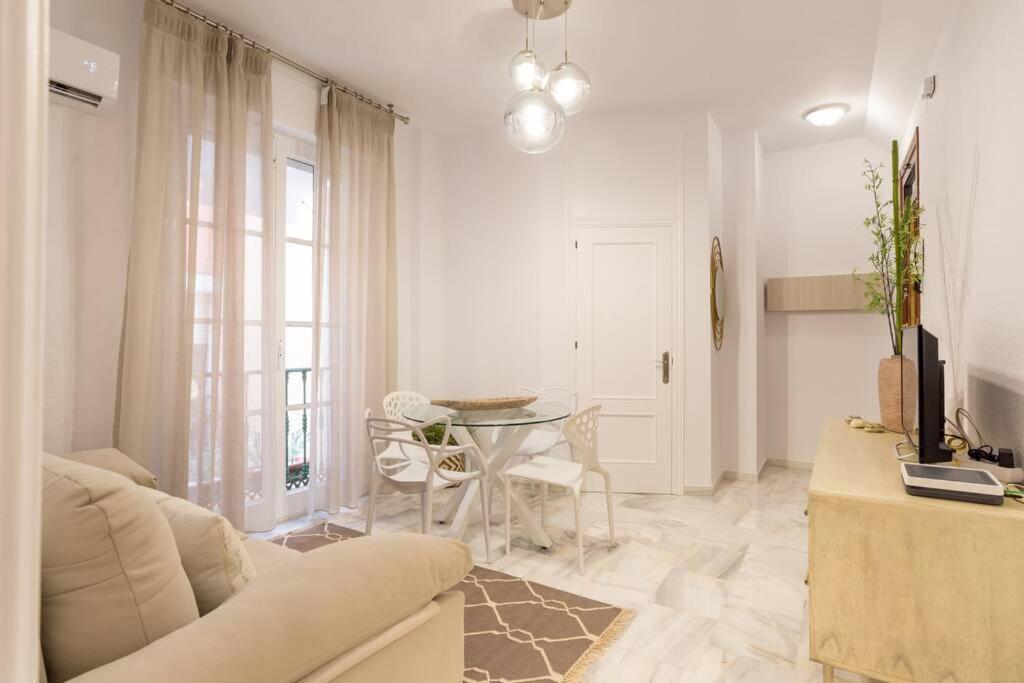Tgh/ Malaga Centro Carreteria Leilighet Eksteriør bilde